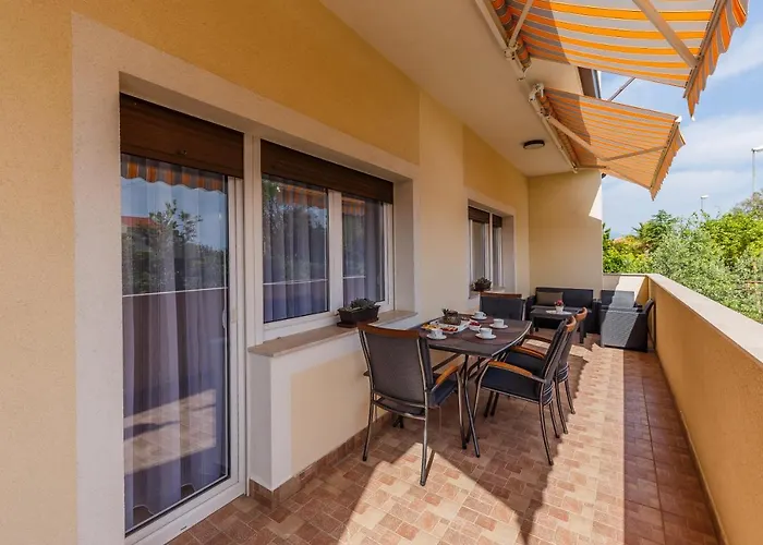 Luxury Apartment Maris