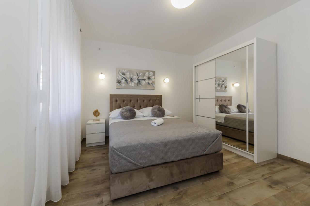 Apartment Luxury Maris Kastela