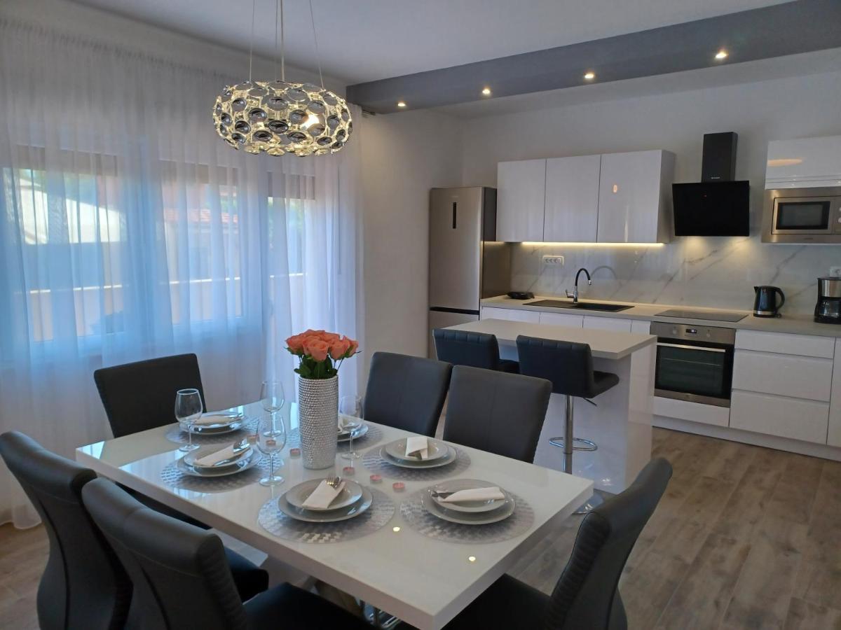 Apartment Luxury Maris