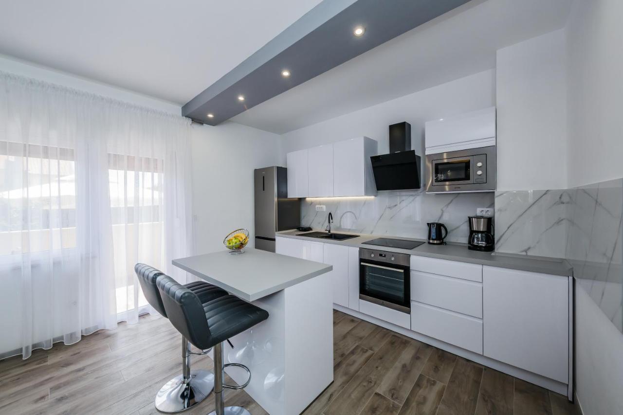 Apartment Luxury Maris Kastela